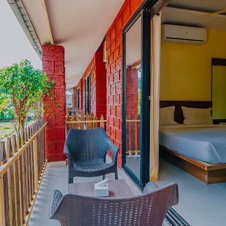Hotel Oakwood ماهاباليشوار المظهر الخارجي الصورة