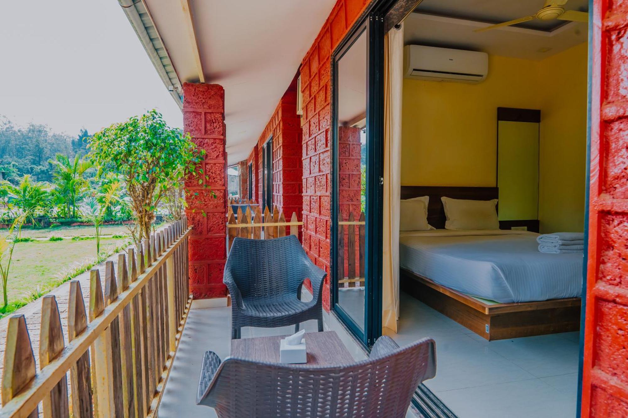 Hotel Oakwood ماهاباليشوار المظهر الخارجي الصورة