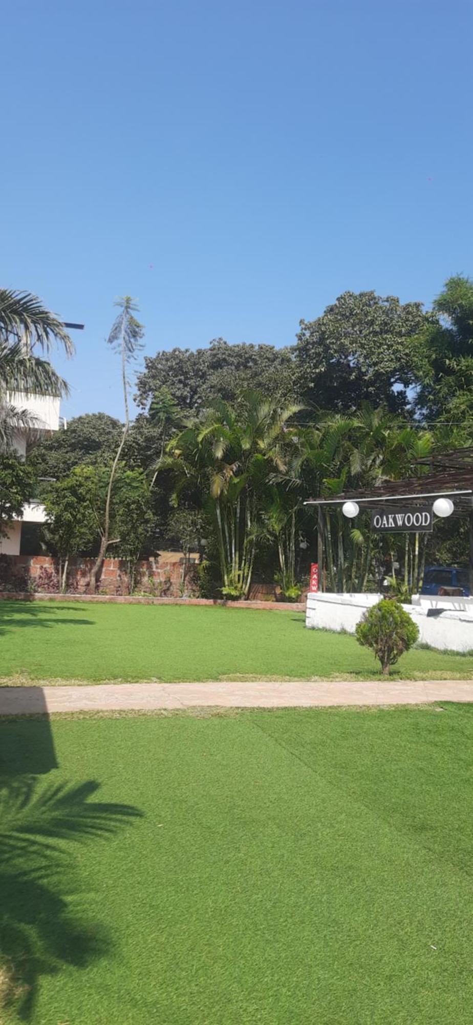 Hotel Oakwood ماهاباليشوار المظهر الخارجي الصورة